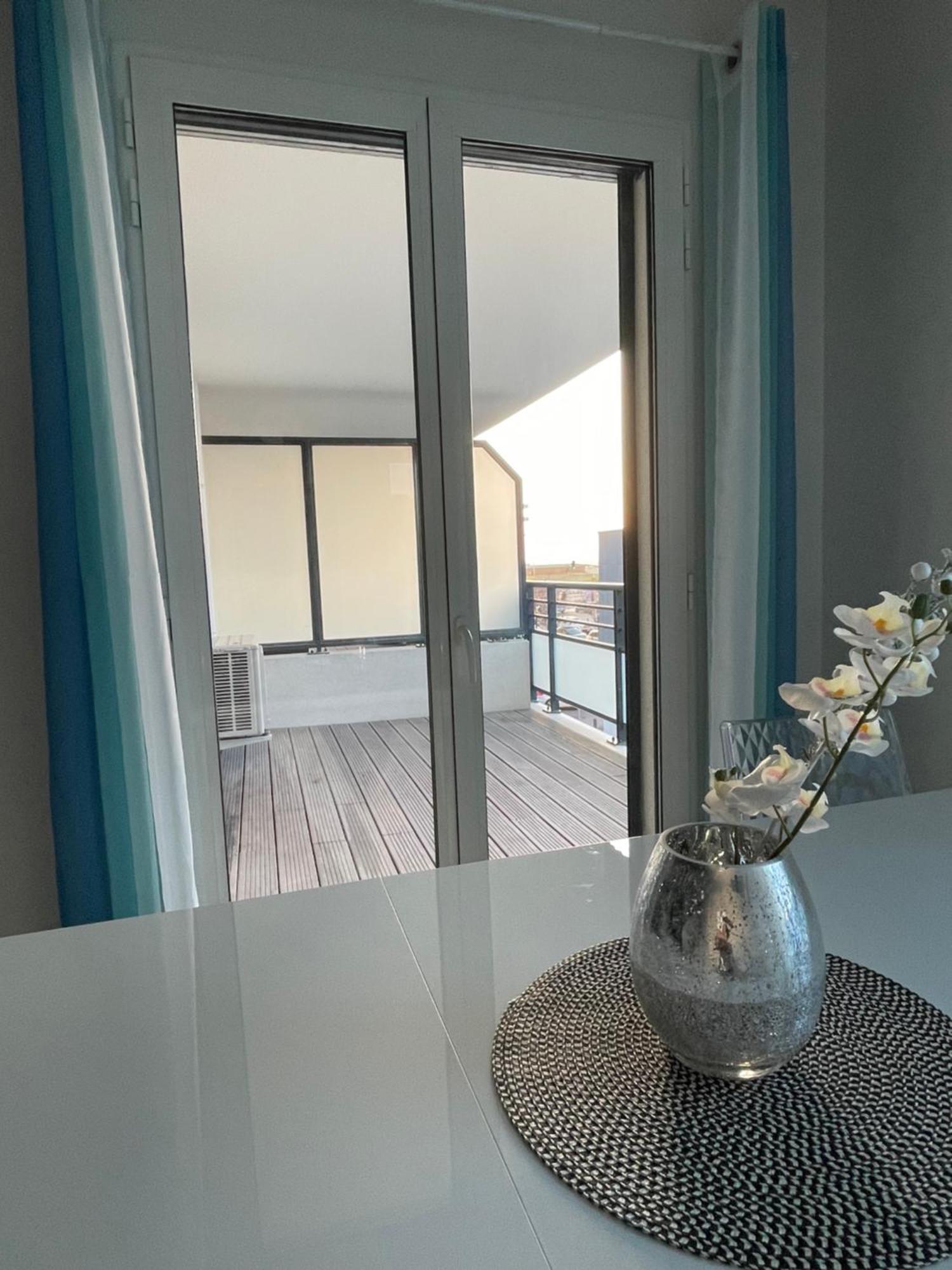 Prado Plage David - Stade Velodrome - Parc Chanot - Luxury Apartment By The Sea Марсель Екстер'єр фото