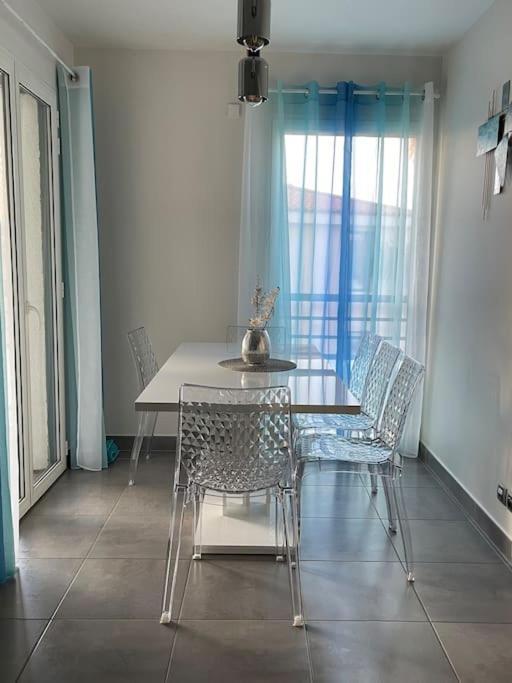 Prado Plage David - Stade Velodrome - Parc Chanot - Luxury Apartment By The Sea Марсель Екстер'єр фото