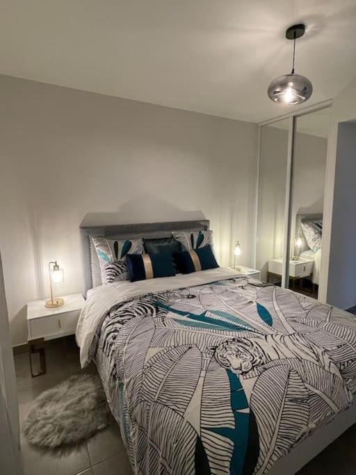 Prado Plage David - Stade Velodrome - Parc Chanot - Luxury Apartment By The Sea Марсель Екстер'єр фото